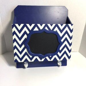 Home Accents Wall Mountable Mail Holder
